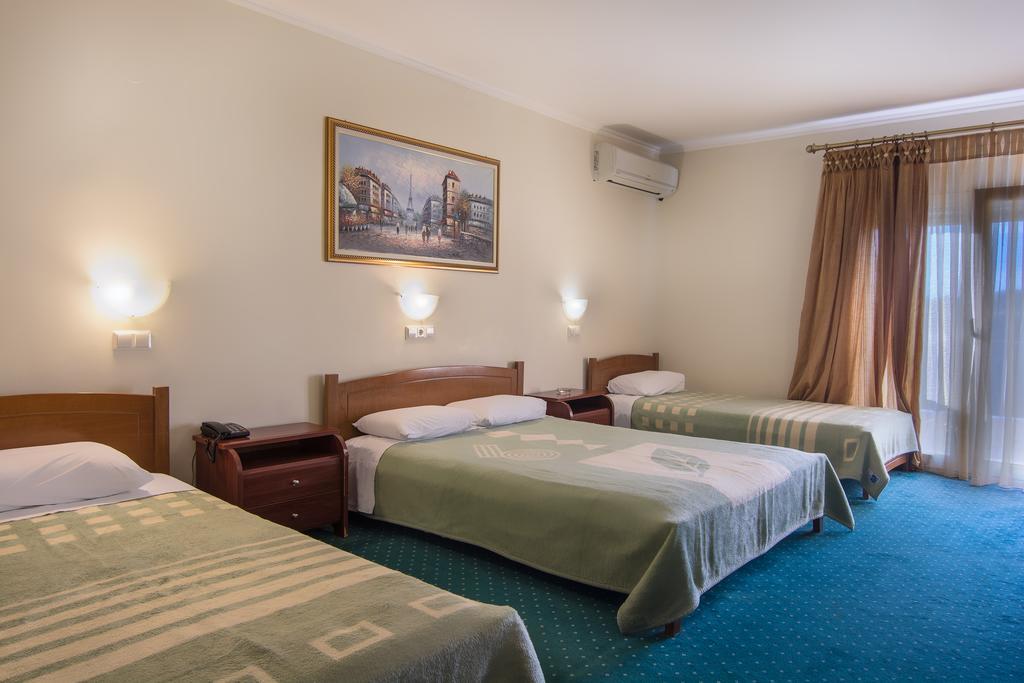 Hotel Alexandros Doxato Экстерьер фото